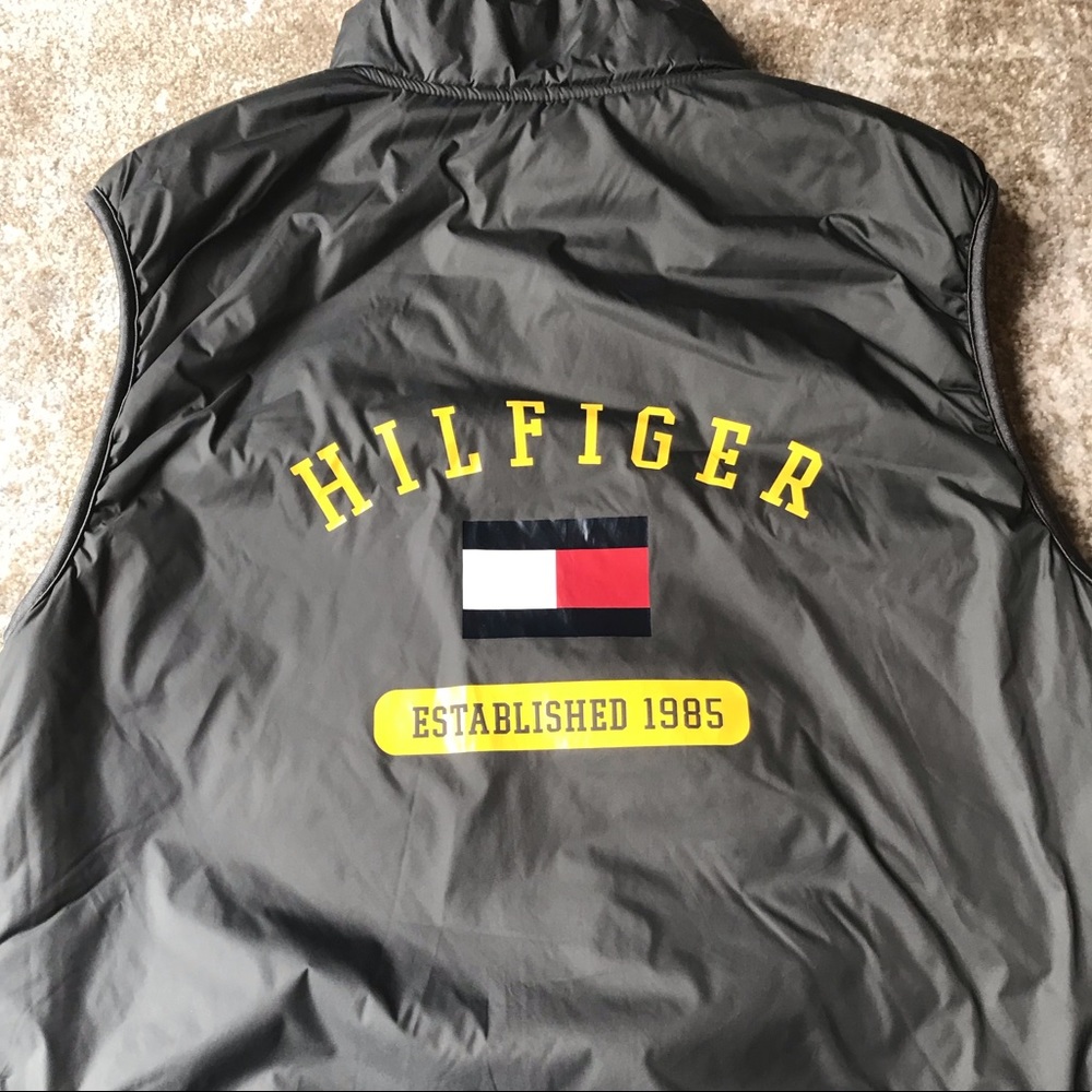 Men’s Reversible Tommy Hilfiger Vest
